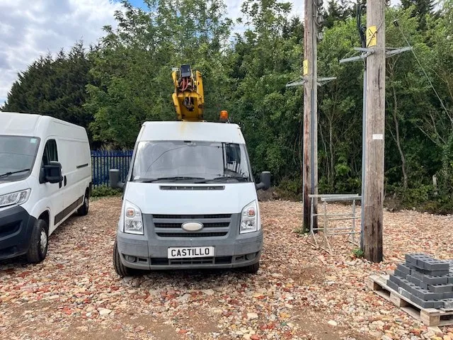 Ford Transit Cherry Picker — photo 4 of 4