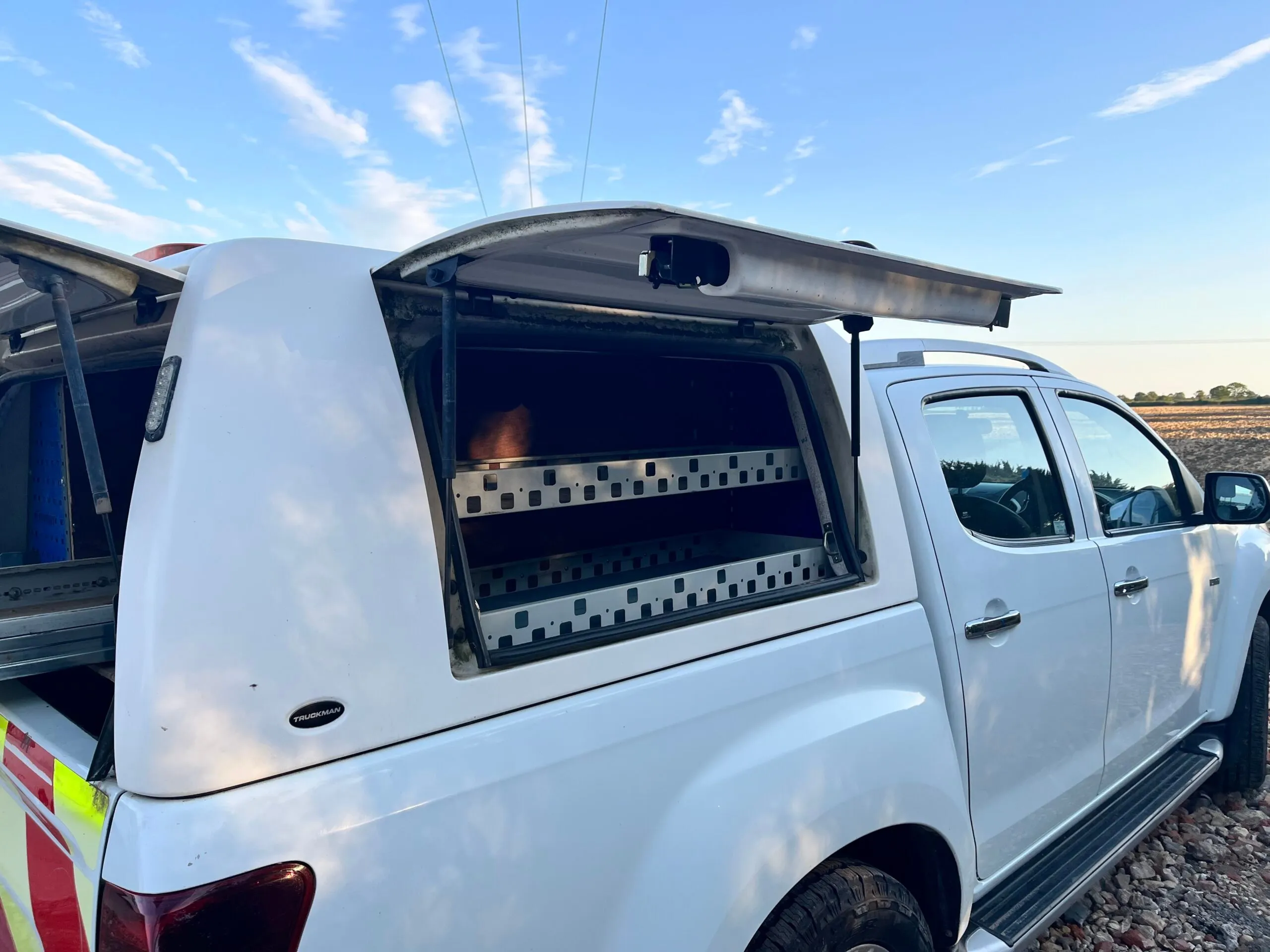 2018 Isuzu D-Max Utah 4x4 — photo 4 of 4