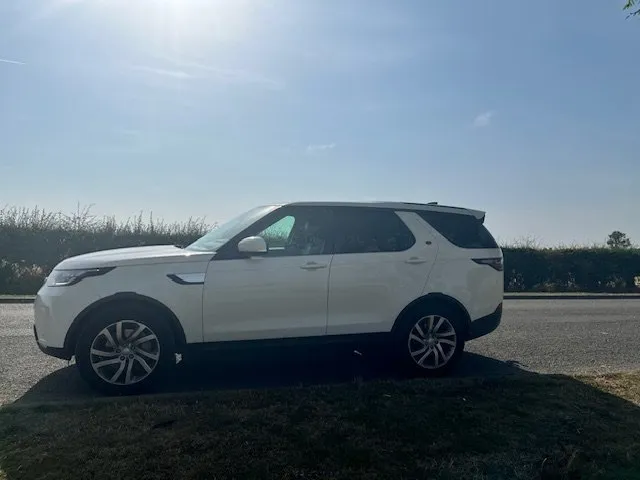 2020 Land Rover Discovery Commercial HSE — photo 2 of 4